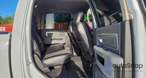 2019 Ram 1500 Classic Slt from USA, damaged, VIN 1C6RR6LT0KS586476